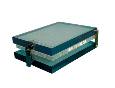 SecureClamp™ with Hinge and Clasp Closure, Standard Microtiter Plate, Polycarbonate